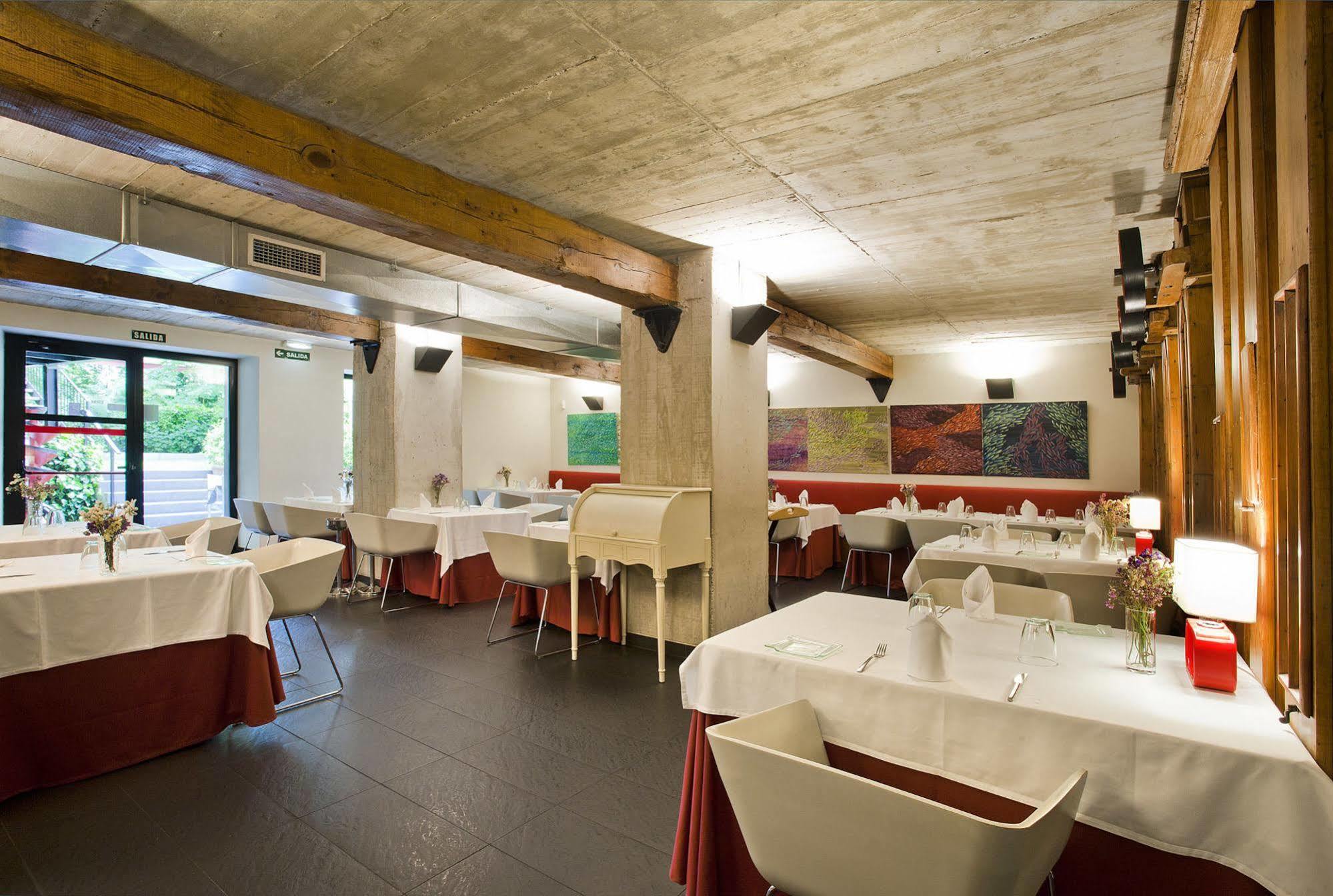 Hotel Tximista Estella Ngoại thất bức ảnh